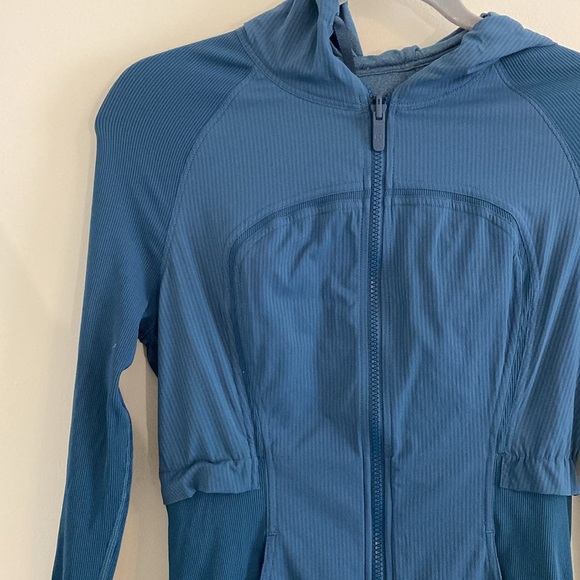 Lululemon Dance Studio Jacket Rib Sleeve Reversible Petrol Blue size 6 - Picture 6 of 15